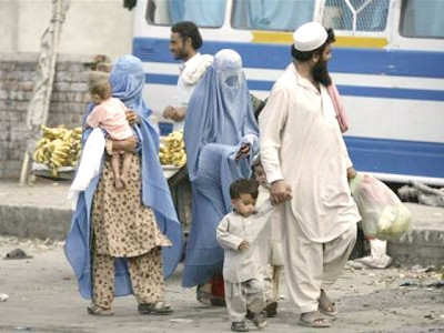 burdened economy pakistan has spent 200b on afghan refugees burdened economy pakistan has spent 200b on afghan refugees