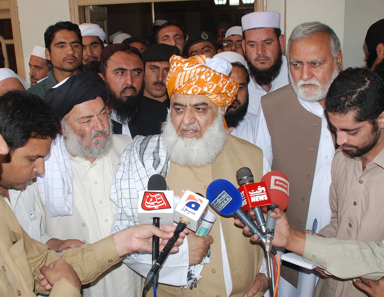 Peace Talks: Fazl Tells PTI Government To Step Back On Peace Talks