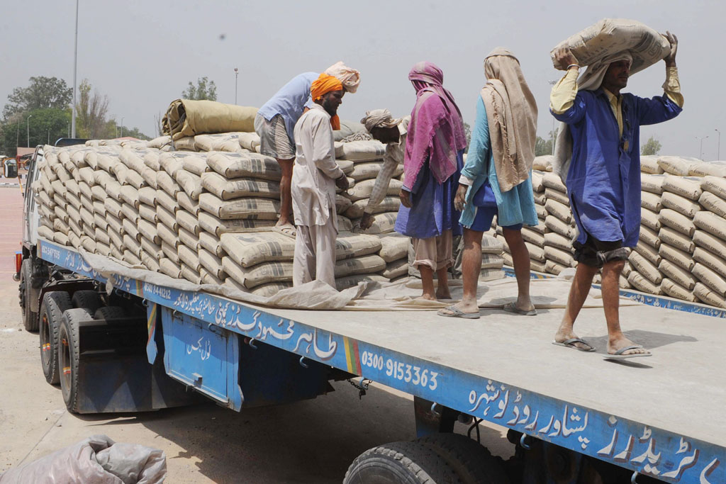 cement dispatches dip in april exports surge
