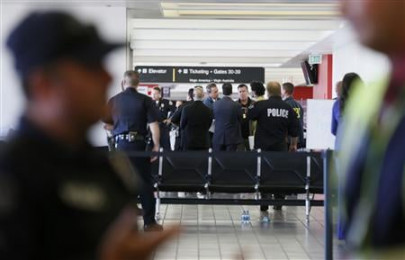 gunman opens fire at los angeles airport killing security agent