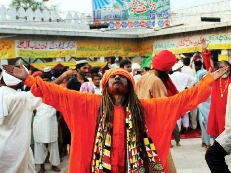 file photo of men dancing on punjabi songs photo online