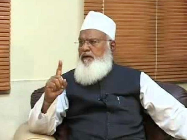 president of jaamiyah darul uloom karachi mufti mohammad rafi usmani photo file