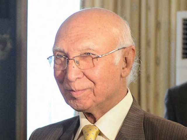 sartaj aziz photo file sartaj aziz photo file