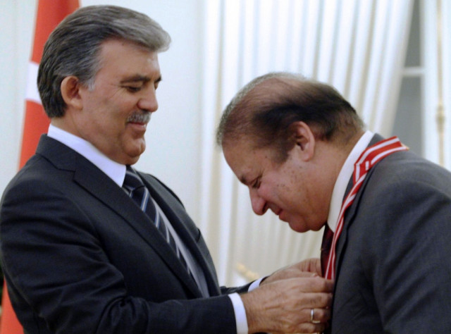 turkish president abdullah gul awards prime minister nawaz sharif with turkey 039 s order of the republic during a ceremony in ankara on september 17 2013 photo afp turkish president abdullah gul awards prime minister nawaz sharif with turkey 039 s order of the republic during a ceremony in ankara on september 17 2013 photo afp