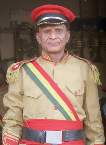 band master ashraf baba is 65 years old photos athar khan express