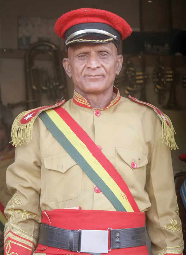 band master ashraf baba is 65 years old photos athar khan express band master ashraf baba is 65 years old photos athar khan express