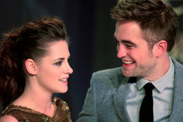 kristen stewart and robert pattinson photo afp kristen stewart and robert pattinson photo afp