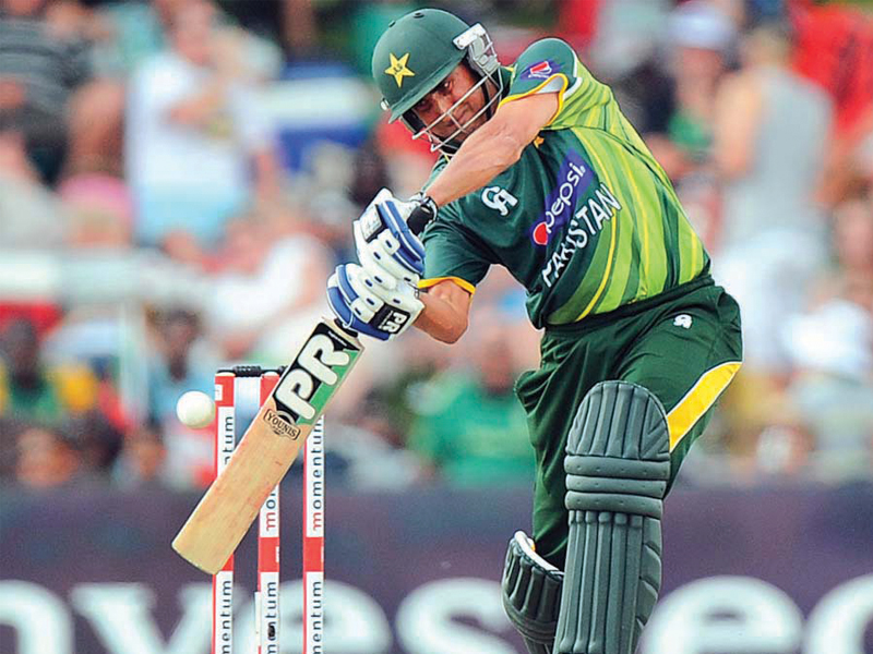 younus is set to make a return to the pakistan odi squad for the away leg of the south africa tour later this month photo afp