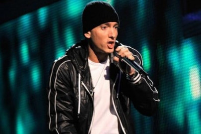 did you know eminem wins global icon award at mtv ema did you know eminem wins global icon award at mtv ema