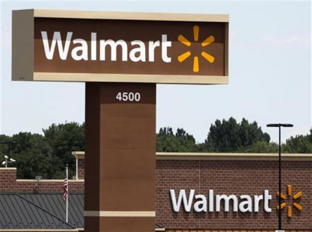 a new wal mart store shows off the company 039 s new logo in loveland colorado july 21 2009 photo reuters a new wal mart store shows off the company 039 s new logo in loveland colorado july 21 2009 photo reuters