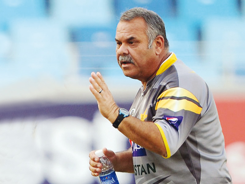 coach dav whatmore s two year contract with the pakistan cricket team will expire on february 28 2014 photo afp