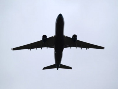 russian plane makes emergency landing in lahore