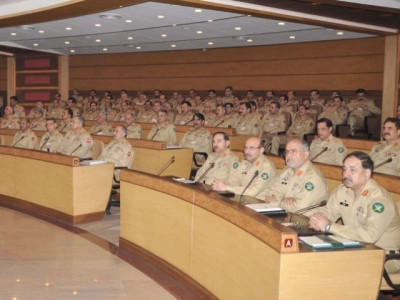 kayani chairs his last formation commanders conference