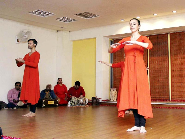 the nahid siddiqi foundation performed a brilliantly choreographed kathak piece photo shafiq malik the nahid siddiqi foundation performed a brilliantly choreographed kathak piece photo shafiq malik