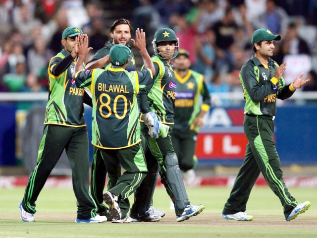 pakistan won the second t20 against south africa by six runs to level the series 1 1 photo afp pakistan won the second t20 against south africa by six runs to level the series 1 1 photo afp