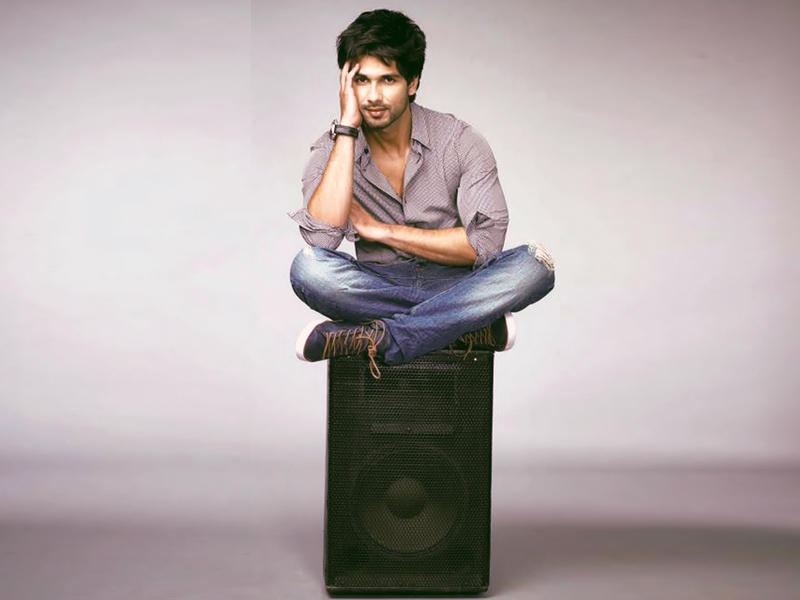 shahid kapoor feels that if the time is right everything will work out on its own photo file