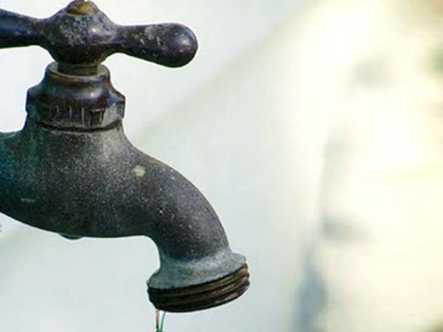 up to 10 hydrants to be demolished every day announces sindh minister photo file