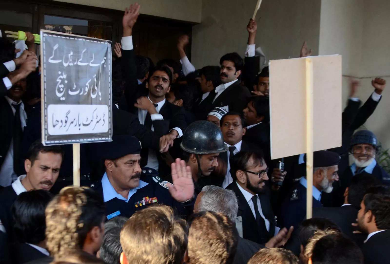 a view of the commotion outside the main entrance for supreme court photo inp a view of the commotion outside the main entrance for supreme court photo inp