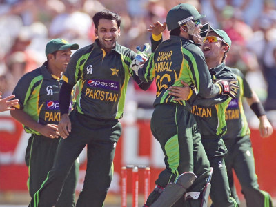 resurgent pakistan eye historic triumph