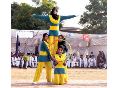 students impress audience at sports gala