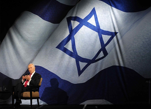 israel 039 s president shimon peres speaks during an address to the jewish community of los angeles held at the beverly hilton hotel in beverly hills california march 8 2012 photo reuters