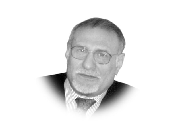 the writer served as director general of the isi from 1998 99 the writer served as director general of the isi from 1998 99