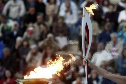 russian torchbearer s jacket catches fire russian torchbearer s jacket catches fire