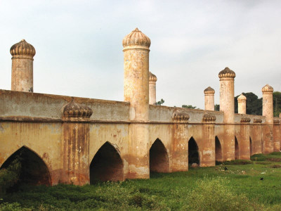 heritage site mughal bridge still stands tall over bara river