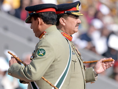enter the army chief baton of command changes hands