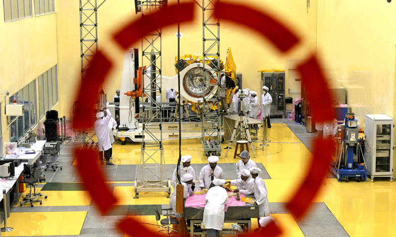 in this file picture taken on september 11 2013 scientists and engineers work on a mars orbiter vehicle at the indian space research organisation 039 s isro satellite centre in bangalore photo afp