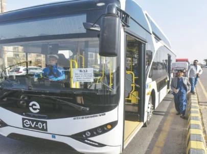 sindh govt approves 500 electric buses for karachi sindh govt approves 500 electric buses for karachi