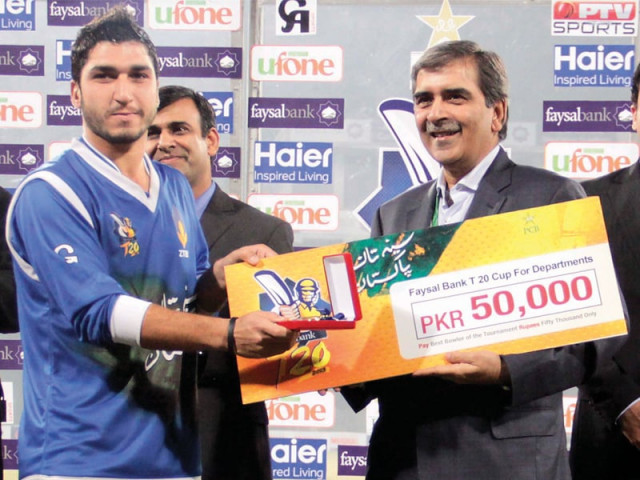 new pace prospect usman khan shinwar is hoping to don the green kit soon photo shafiq malik express new pace prospect usman khan shinwar is hoping to don the green kit soon photo shafiq malik express