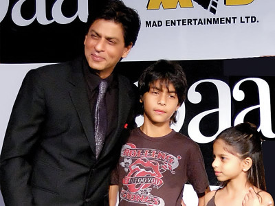 did you know srk wants to bring his kids to pakistan did you know srk wants to bring his kids to pakistan