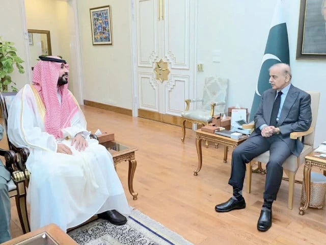 newly appointed saudi ambassador dr rajeh tami albugamy calls on pm shehbaz sharif in islamabad photo nni newly appointed saudi ambassador dr rajeh tami albugamy calls on pm shehbaz sharif in islamabad photo nni