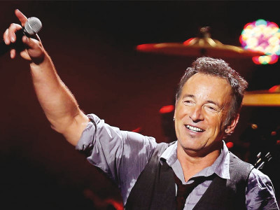 bruce springsteen s handwritten born to run draft fetches 197 000