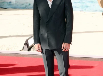 how to style chelsea boots for every occasion