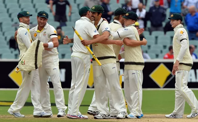 the urn yearn a ruthless australia rattled through england 039 s final four wickets on monday to complete an emphatic 218 run victory in the second ashes test photo afp the urn yearn a ruthless australia rattled through england 039 s final four wickets on monday to complete an emphatic 218 run victory in the second ashes test photo afp