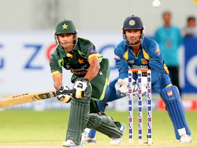 thrilling finish pakistan beat sri lanka in first t20