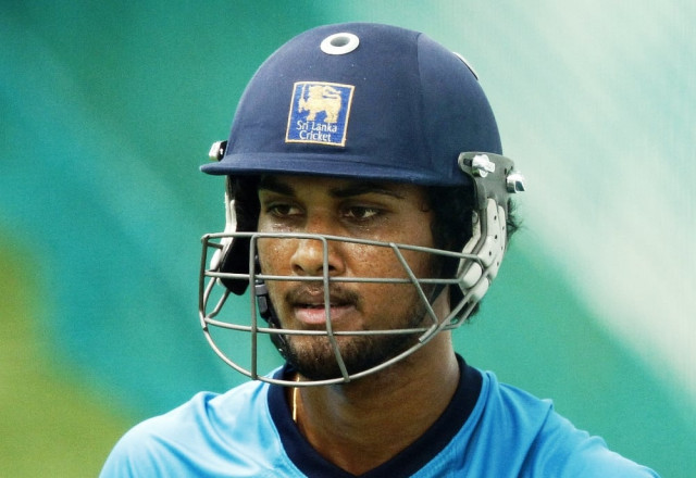 sri lanka 039 s captain dinesh chandimal arrives at a practice session ahead of their first one day international odi cricket match with south africa in colombo july 18 2013 photo reuters sri lanka 039 s captain dinesh chandimal arrives at a practice session ahead of their first one day international odi cricket match with south africa in colombo july 18 2013 photo reuters