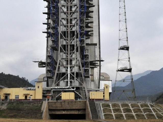 the launch pad of the long march 3b rocket carrying the chang 039 e 3 lunar probe is seen at the xichang satellite launch center in liangshan sichuan province photo reuters