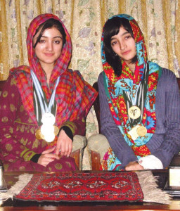 pakistan skiers face mixed fortunes