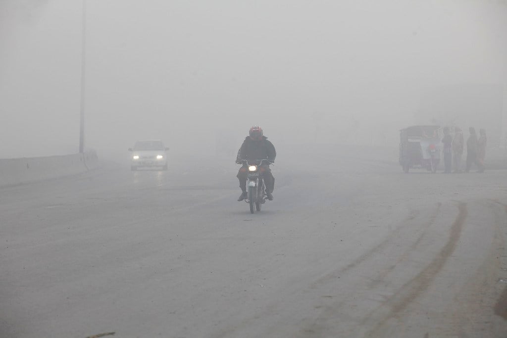 a picture of fog on saggian pul in lahore taken on december 16 photo shafiq malik express