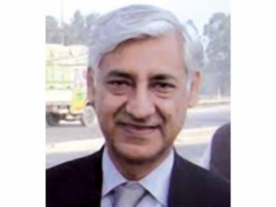 dr malik rejoins virtual university as rector