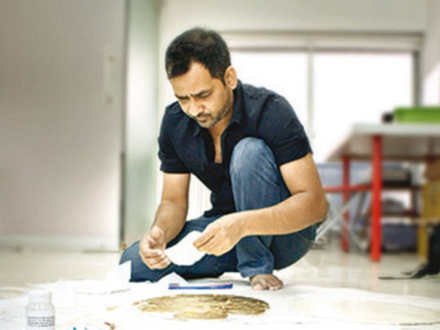 qureshi used techniques of traditional mughal miniature painting to present an elaborate floral design for each line on the network