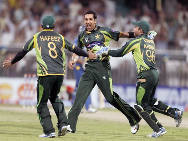 umar gul is looking to continue on his return form that saw him end with match figures of three for 19 in the third odi against sri lanka photo afp umar gul is looking to continue on his return form that saw him end with match figures of three for 19 in the third odi against sri lanka photo afp