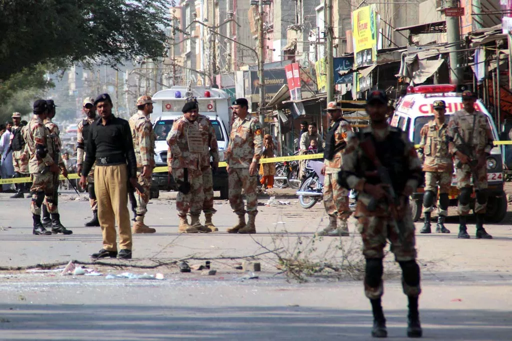 security forces cordoned off the after the blast in orangi town karachi on decembe 24 2013 photo mohammad azeem express security forces cordoned off the after the blast in orangi town karachi on decembe 24 2013 photo mohammad azeem express