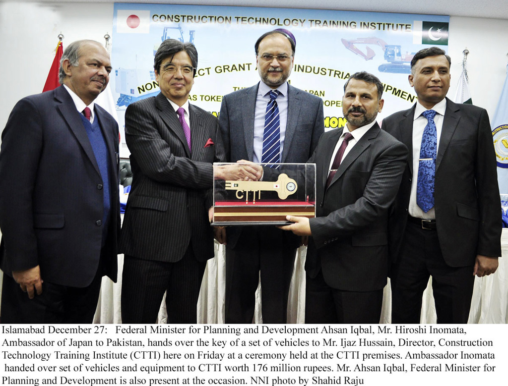 ambaessador of japan hiroshi inomata handing over keys of set of vehicles to director ctti while minister for planning and development ahsan iqbal is also present photo nni ambaessador of japan hiroshi inomata handing over keys of set of vehicles to director ctti while minister for planning and development ahsan iqbal is also present photo nni
