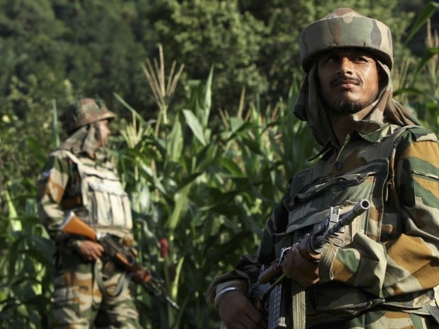 indian army soldiers patrol near the line of control a ceasefire line dividing kashmir between india and pakistan photo reuters