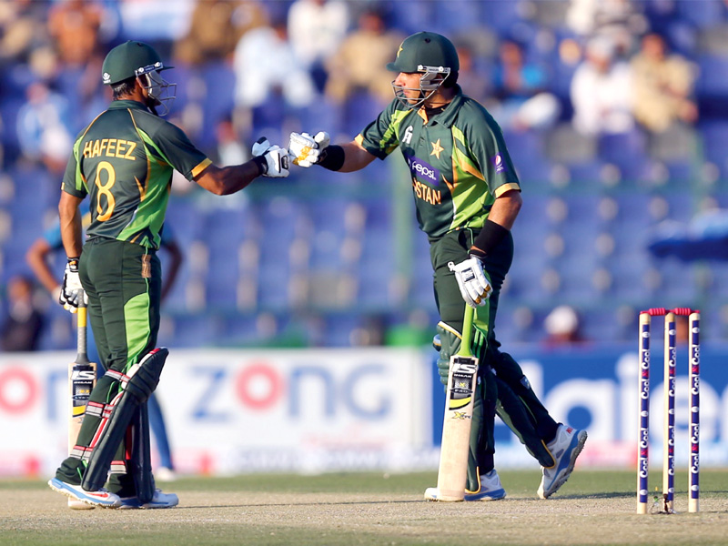 misbah ended the year as the highest odi run scorer while hafeez finished on number one spot in the rankings for odi all rounders photo afp