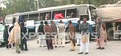 4 dead 27 injured in truck bus collision on islamabad motorway